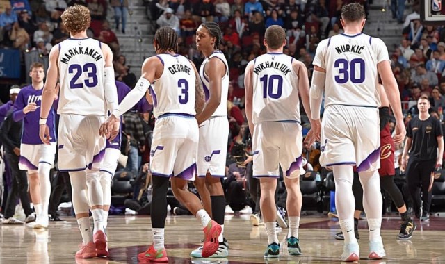 能得分能投篮能抢板，爵士内线大将会引起其他球队的关注吗？