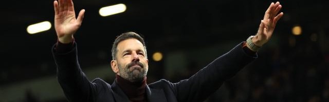 范尼：我还有两场比赛，之后我会在幕后支持新教练