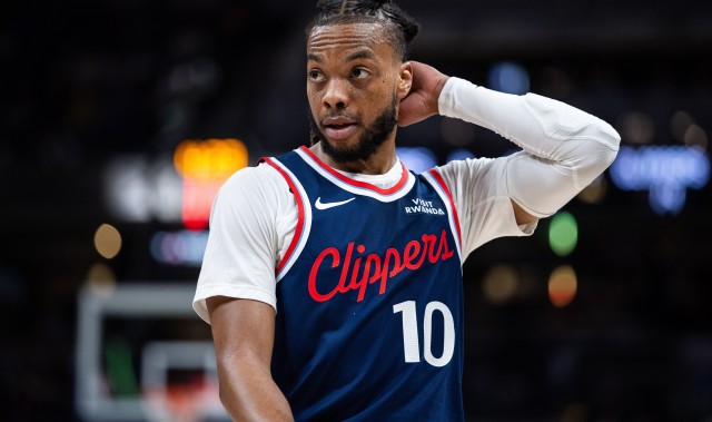 被追着打！加兰17中7拿20分4助有5失误4犯规 正负值-7