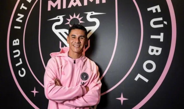 迈阿密国际将解约39岁门将乌斯塔里|阿根廷媒体|奥莱报|阿根廷|俱乐部|合同_新浪体育_新浪新闻