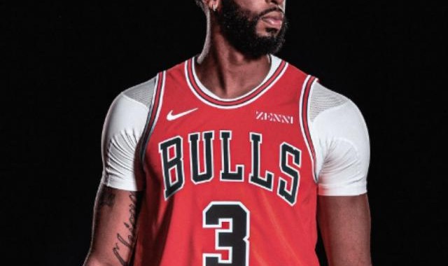 美媒模拟交易：公牛用三球员+1首轮+1互换交易浓眉