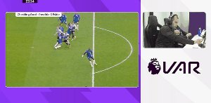 1766235303203030896.gif new che 3.gif